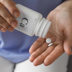 Do calcium, vitamin D supplements prevent fractures, falls?