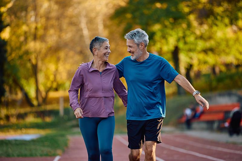 Engaging in physical activity early after a heart attack is common and appears safe.
